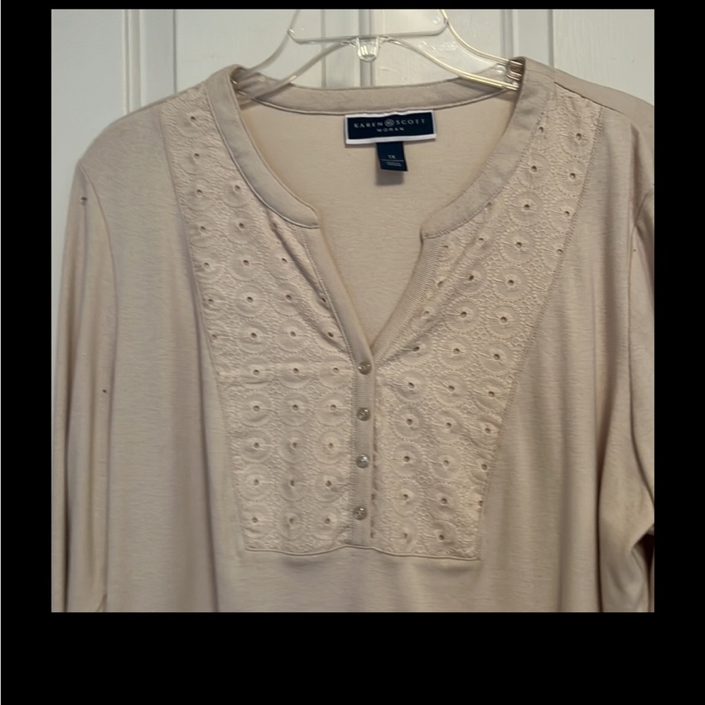 Beige pull over by Karen Scott